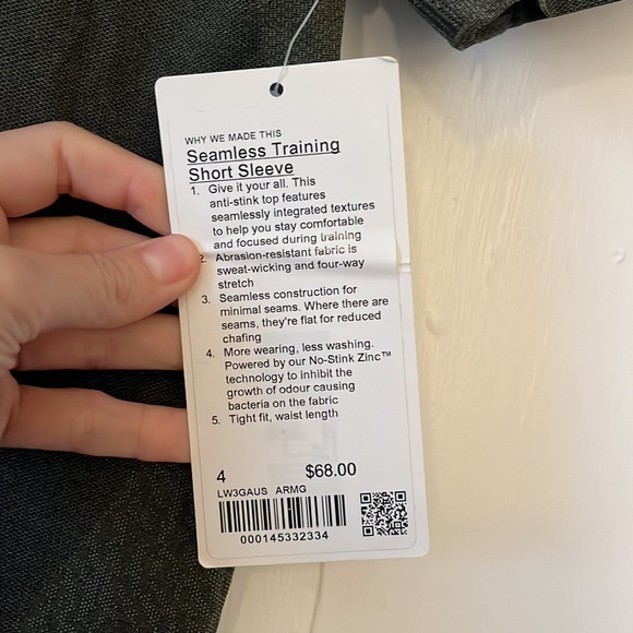 LULULEMON SEAMLESS TOP - Picture 2 of 6